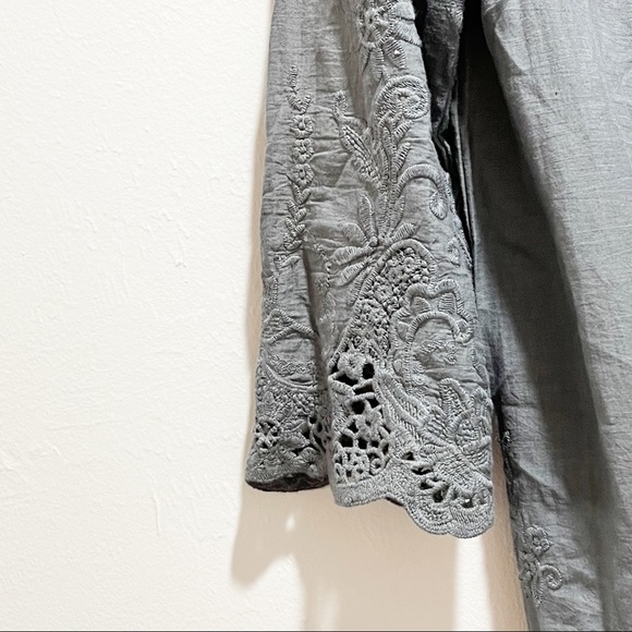 MATTA Gray Shift Dress Eyelet Sleeves And Hem - Picture 4 of 7